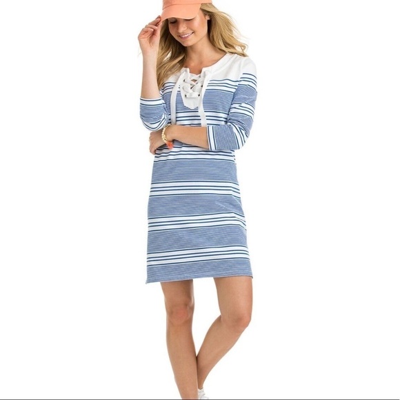 Vineyard Vines Dresses & Skirts - Vineyard Vines Blue White 3/4 Sleeve Striped Cotton Blend Lace Up Dress